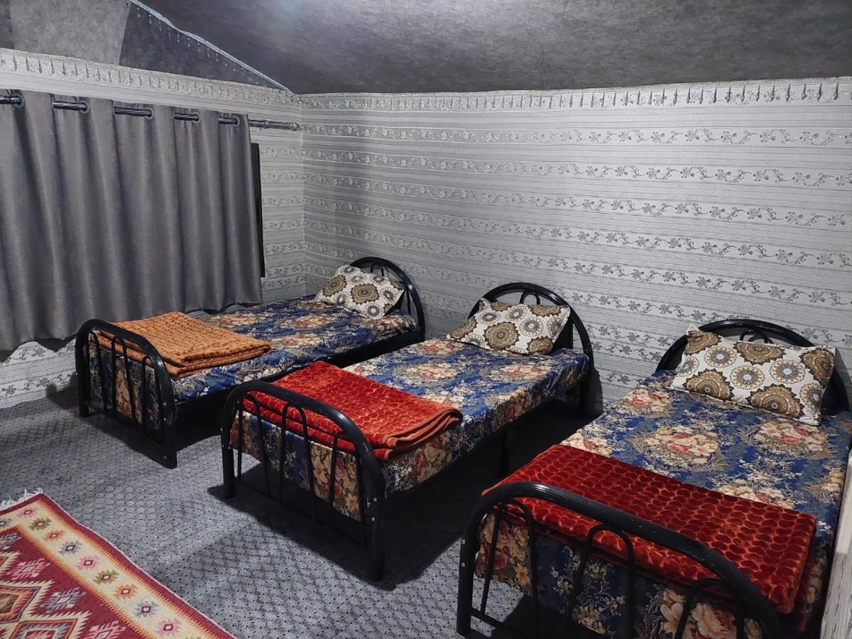Wadi Rum Oryx Hostel & Tours Exteriör bild