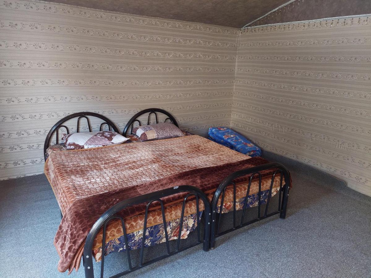 Wadi Rum Oryx Hostel & Tours Exteriör bild