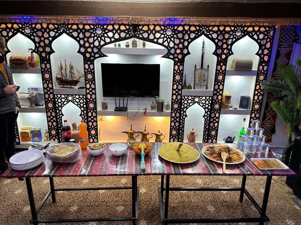 Wadi Rum Oryx Hostel & Tours Exteriör bild