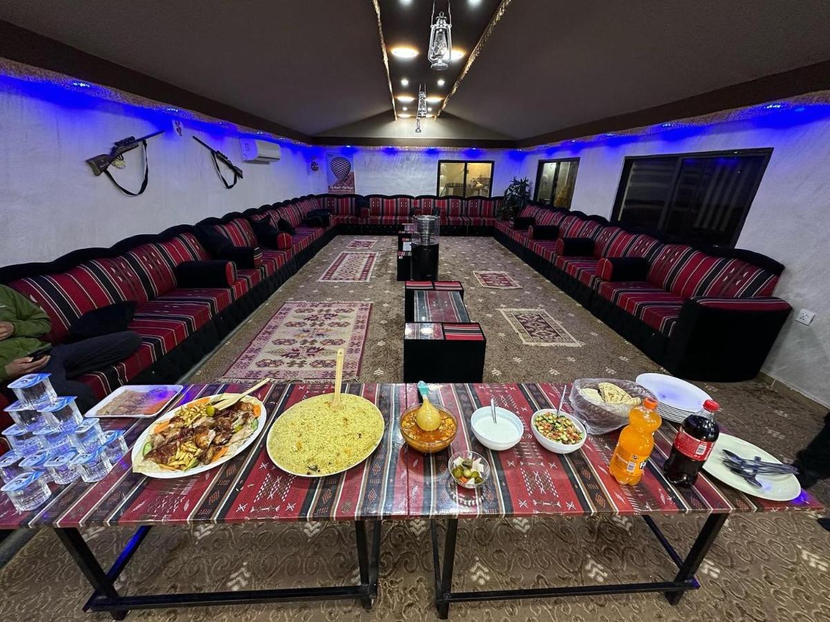 Wadi Rum Oryx Hostel & Tours Exteriör bild