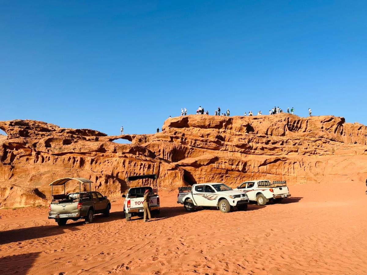 Wadi Rum Oryx Hostel & Tours Exteriör bild