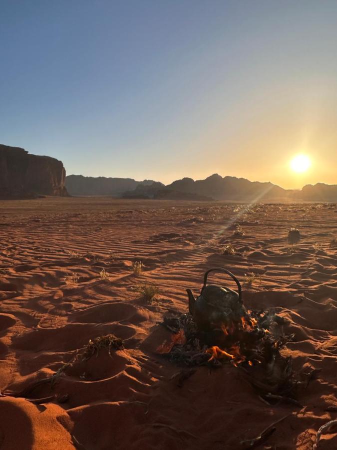 Wadi Rum Oryx Hostel & Tours Exteriör bild